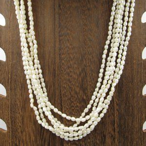 18" Multiple Strings Of Pearls Necklace Vintage